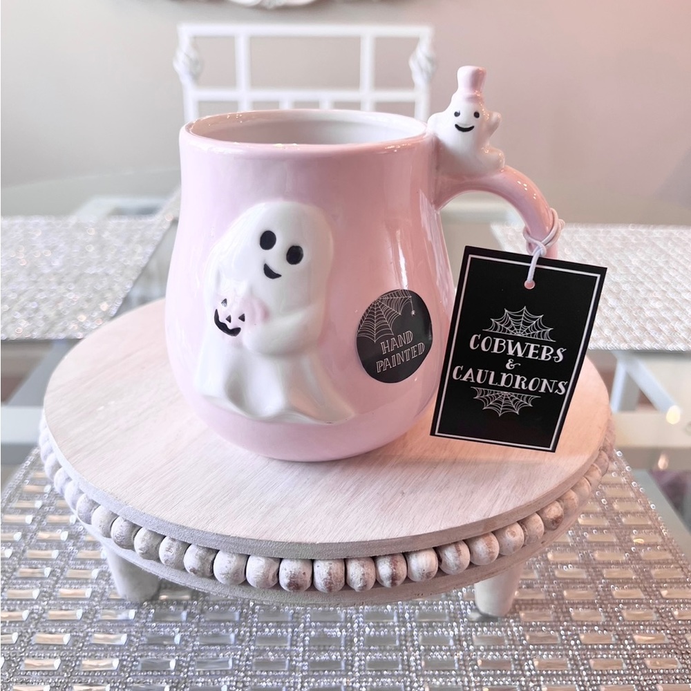 ๐ป PASTEL PINK Smiling Ghost Mug Cobwebs & Cauldrons NEW - Picture 2 of 3